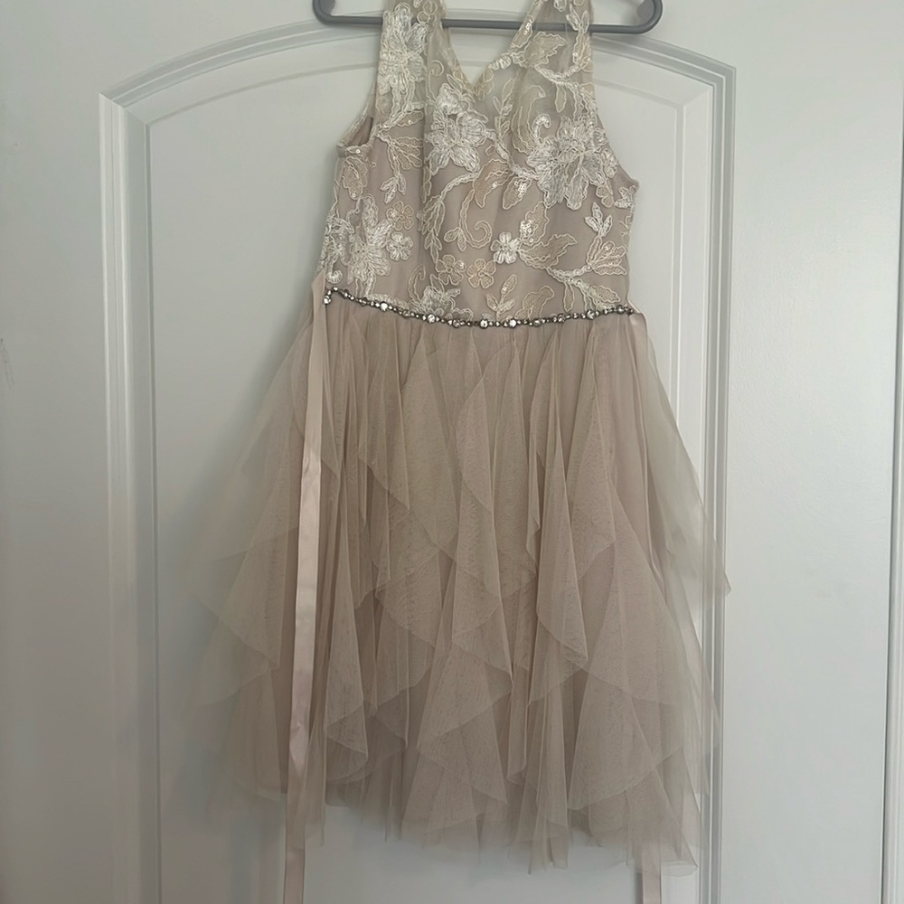 Rare editions ivory lace dress size 7